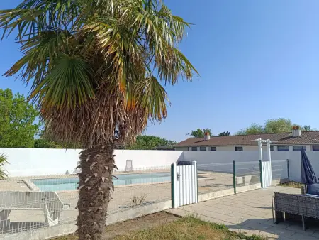 Gîte cosy avec piscine près des plages et du Marais Poitevin - Photo 14