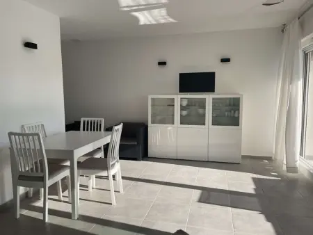 Marina 3P avec clim, terrasse, quai privatif, proche plage - 6 couchages - Photo 3