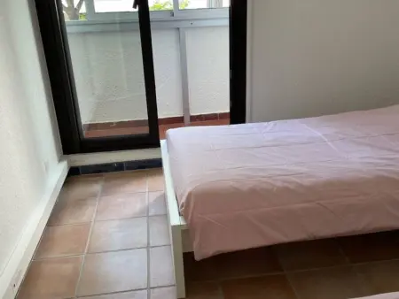 Marina 3P avec clim, terrasse, quai privatif, proche plage - 6 couchages - Photo 16