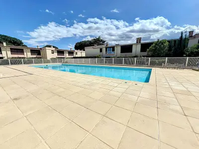 Appartement à Argelès sur Mer, Appartement avec piscine, tennis, parking et climatisation près des plages - L1006206