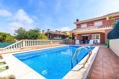 Villa à Salou, Villa 4 chambres avec piscine privee Salou zone calme - N°1006220