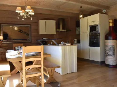 Appartement à Méribel, Appartement 4 pièces pour 6 personnes, Méribel - Équipements modernes, Balcons, Parking, Wifi, 4 étoiles - L1006256