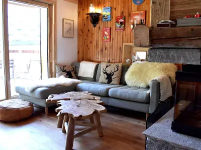 Chalet à Méribel, Chalet 5 pièces pour 12 pers. avec cheminée et animaux acceptés - L1006257