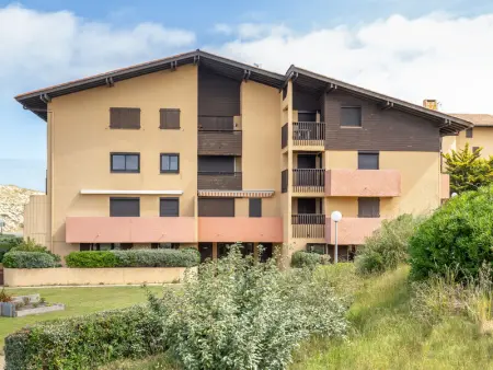 À deux pas des commerces et de l'océan, appartement rénové avec terrasse à Seignosse - Photo 15