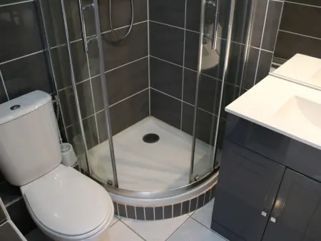 Studio rénové pour 2 personnes avec accès piscine, parking privé et proche des commodités - Photo 6