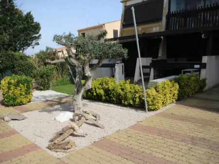 Studio rénové pour 2 personnes avec accès piscine, parking privé et proche des commodités - Photo 9