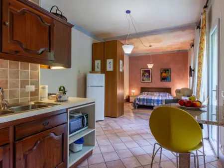 Atelier, Maison 6 personnes à Invorio - Photo 4