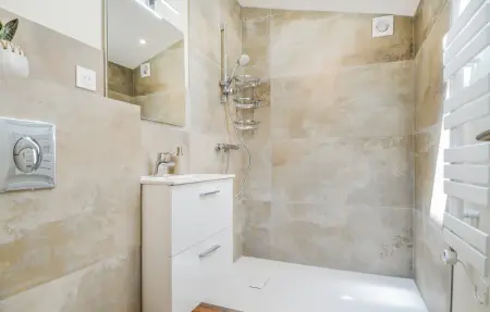 Location Maison 10 personnes à Saint Siffret - Photo 19