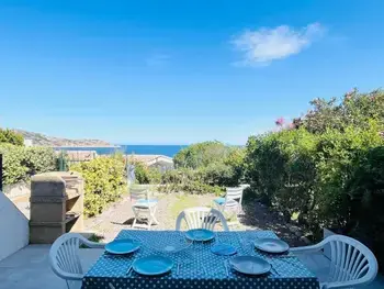 Appartement à Calvi, Appartement T2 climatisé avec parking, proche plage à Calvi - L1006401