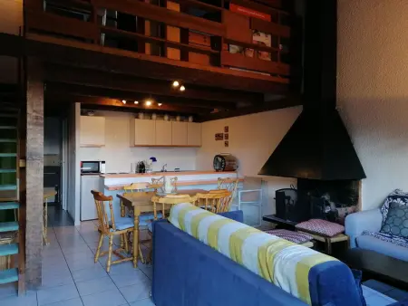 2 Pièces Duplex 8 Pers. Rez-de-Jardin avec Terrasse et Cheminée à Pra-Loup - Photo 9