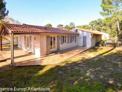 Maison à La Palmyre, Villa indép. 3 chambres, 7 pers, proche plage, animaux admis, parking - L1006670