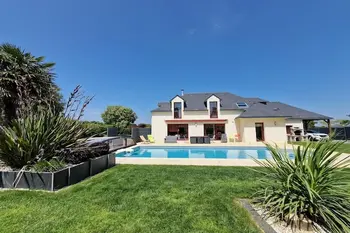 Morbihan, Casa a Sarzeau, Maison avec piscine Sarzeau FR-56370-14 N°1006748