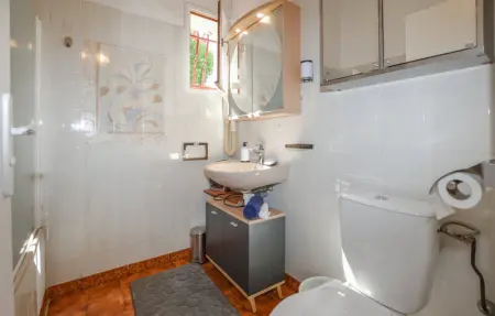 Location Maison 5 personnes à Albitreccia - Photo 18