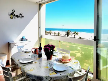 Canet-en-Roussillon - T2 moderne - Accès plage - Parking privé - Photo 1