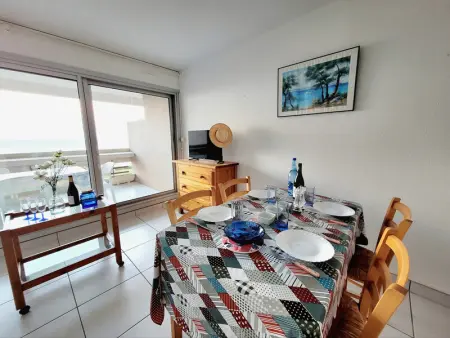 Canet Sud - T2 cabine 4/6 pers - Terrasse - Accès direct plage - Photo 2