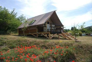 Location Chalet à Esparron de Verdon,Flower Camping La Beaume - Chalet 32m² PREMIUM - 2 chambres + terrasse semi-couverte + TV + LV + climatisation 1001815 N°1007186