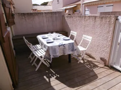 Villa à Fleury Saint Pierre la Mer, Villa T2 Mezzanine 5 pers, Clim, Terrasse, Parking, Proche plage et commerces - L1007654