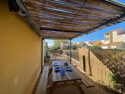 Appartement à Narbonne, T2 lumineux avec jardin, proche plage à Narbonne – 4 pers, équipement complet, environnement calme - L1007666