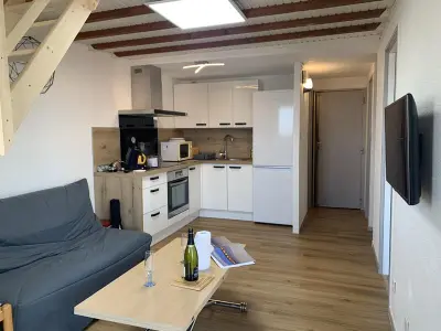 Appartement à Gruissan, Gruissan - T2 Mezzanine Climatisé Proche Plage - 5/6 Pers - Parking Privé - Tout Équipé - L1007838