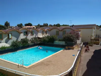 Appartement à Gruissan, T2 cabine climatisé avec piscine, parking privé, proche port et commerces, idéal 4-5 pers. - L1007889