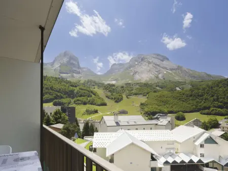 Appartement Lumineux 4 Pers à 200m des Pistes - Balcon et Casier à Skis - Photo 10