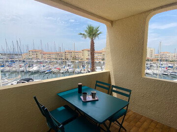 Location Apartment in Port Leucate,Port Leucate: T2 Alcove Climatisé, 6 Pers, Parking, Animaux bienvenus FR-1-798-11 N°1008102