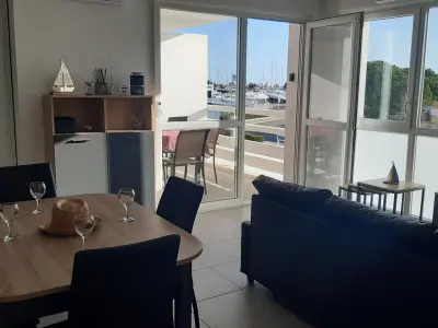 Appartement à Port Leucate, Superbe T2 climatisé avec parking, 4 pers, proche plage - L1008114