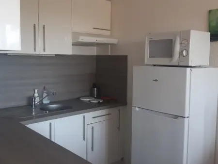 T2 Rez-de-Chaussée, Plage d'Argos, Piscine, Accès Direct Plage, Parking, 4 Pers, Port Leucate - Photo 3