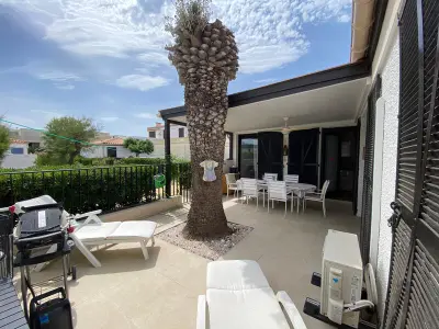 Villa à Port Leucate, Villa T3 Climatisée à Port Leucate, 6 Pers, Proche Mer avec Parking Sécurisé - L1008124