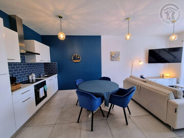 Location Appartement à Saint Prix,Superbe Duplex Moderne avec équipements haut de gamme à Saint-Prix FR-1-649-55 N°1008462