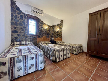 Location Cottage in Villanueva del Duque,Casa Doña Adela 4 - Maison rurale avec piscines, paddle-tennis, et nature à Villanueva del Duque ES-338-13 N°1008547