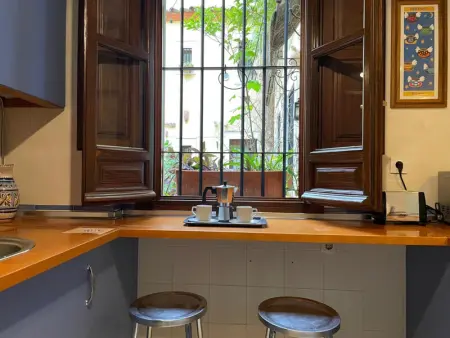 Maison Lumineuse avec Terrasse Privée au Coeur de la Judería, à 3 min de la Mosquée-Cathédrale - Photo 6