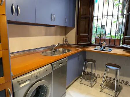 Maison Lumineuse avec Terrasse Privée au Coeur de la Judería, à 3 min de la Mosquée-Cathédrale - Photo 8