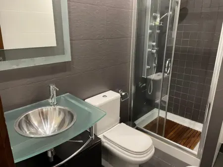 Maison Lumineuse avec Terrasse Privée au Coeur de la Judería, à 3 min de la Mosquée-Cathédrale - Photo 17