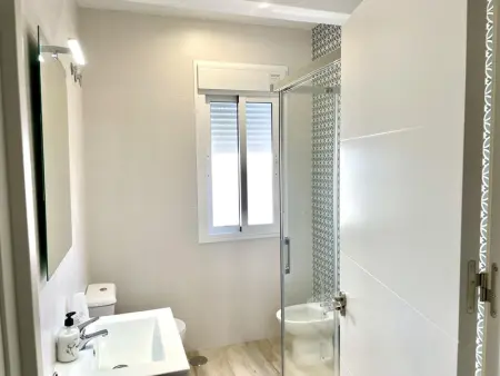 Maison de la Grand-mère Antonia à Iznájar - Charme Authentique au Cœur de l'Andalousie - Photo 6