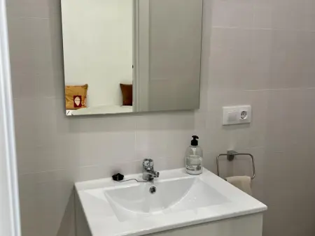 Maison de la Grand-mère Antonia à Iznájar - Charme Authentique au Cœur de l'Andalousie - Photo 8