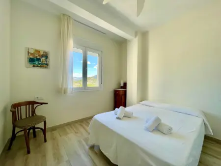 Maison de la Grand-mère Antonia à Iznájar - Charme Authentique au Cœur de l'Andalousie - Photo 9