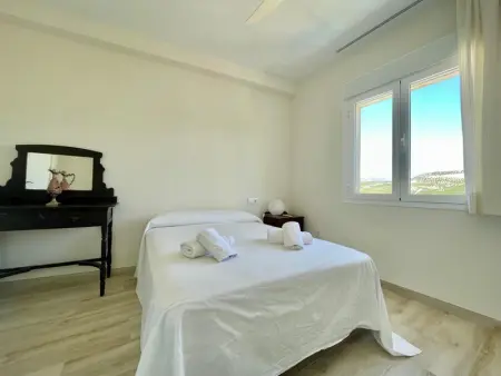 Maison de la Grand-mère Antonia à Iznájar - Charme Authentique au Cœur de l'Andalousie - Photo 15