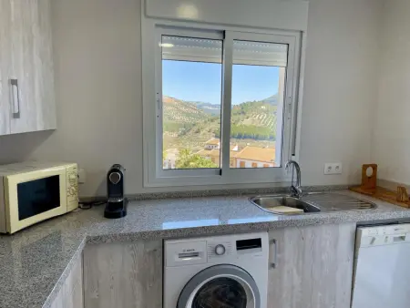 Maison de la Grand-mère Antonia à Iznájar - Charme Authentique au Cœur de l'Andalousie - Photo 17