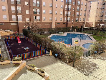 Location Apartment in Cordoue,Appartement à Córdoba : Piscine, garage et quartier commerçant ES-338-4 N°1008576