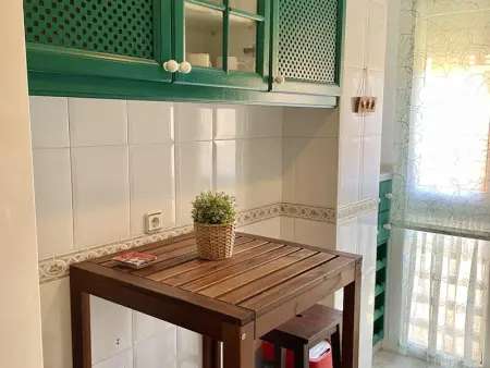 Appartement à Córdoba : Piscine, garage et quartier commerçant - Photo 6