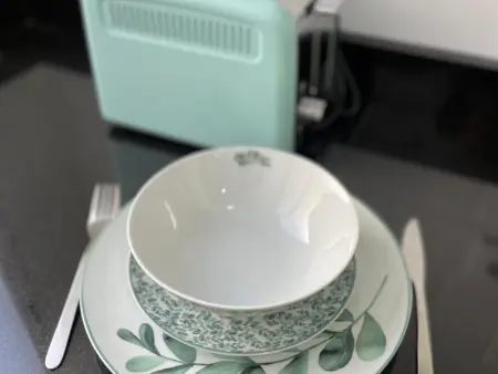 Charmant appartement proche vieille ville avec parking, services à proximité - Photo 9