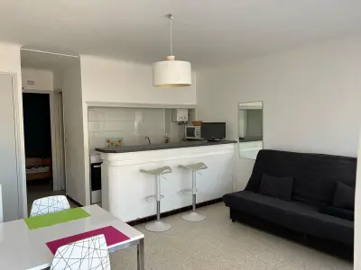 Appartement à Port la Nouvelle, Appartement T2 climatisé avec parking, près de la plage, 5 couchages - L1008608
