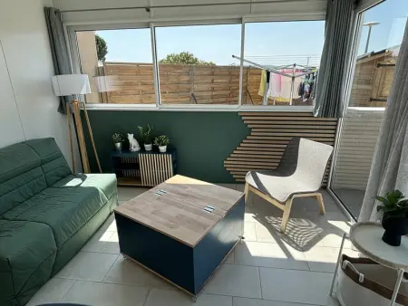 Pavillon Climatisé avec Jardin, Piscine Collective et Parking à 900m de la Plage - Photo 2