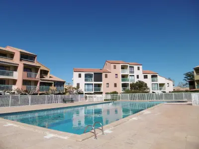 Appartement à Le Barcarès, Charmant T2 Cabine 4 Pers, Piscine, Parking à Le Barcarès - L1008828