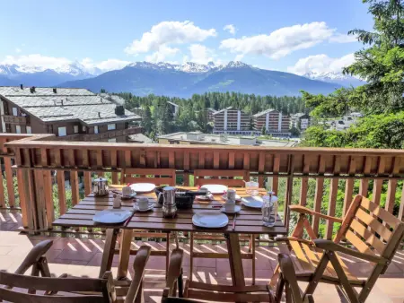 Appartement à Crans Montana, Les Arolles B12 - L1008861