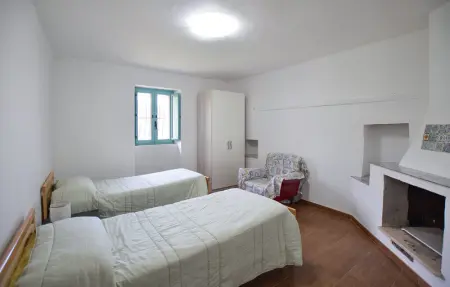 Location Appartement 2 personnes à Longobardi - Photo 2