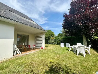 Maison à Carnac, Maison Spacieuse à Carnac, 4 Chambres, Jardin, à 100m de la Plage - L1008931