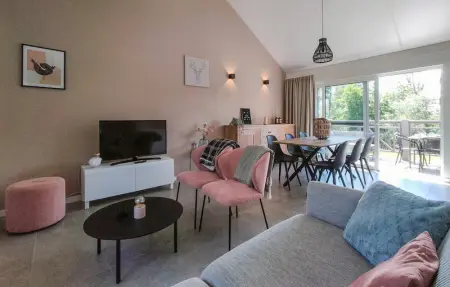 Location Maison 6 personnes à Somme Leuze - Photo 2