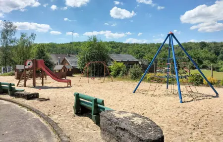 Location Maison 6 personnes à Somme Leuze - Photo 7